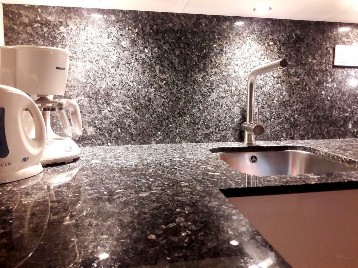 Modern & Quiet In Royal Wilanow With Netflix Apartment Warsawa Bagian luar foto